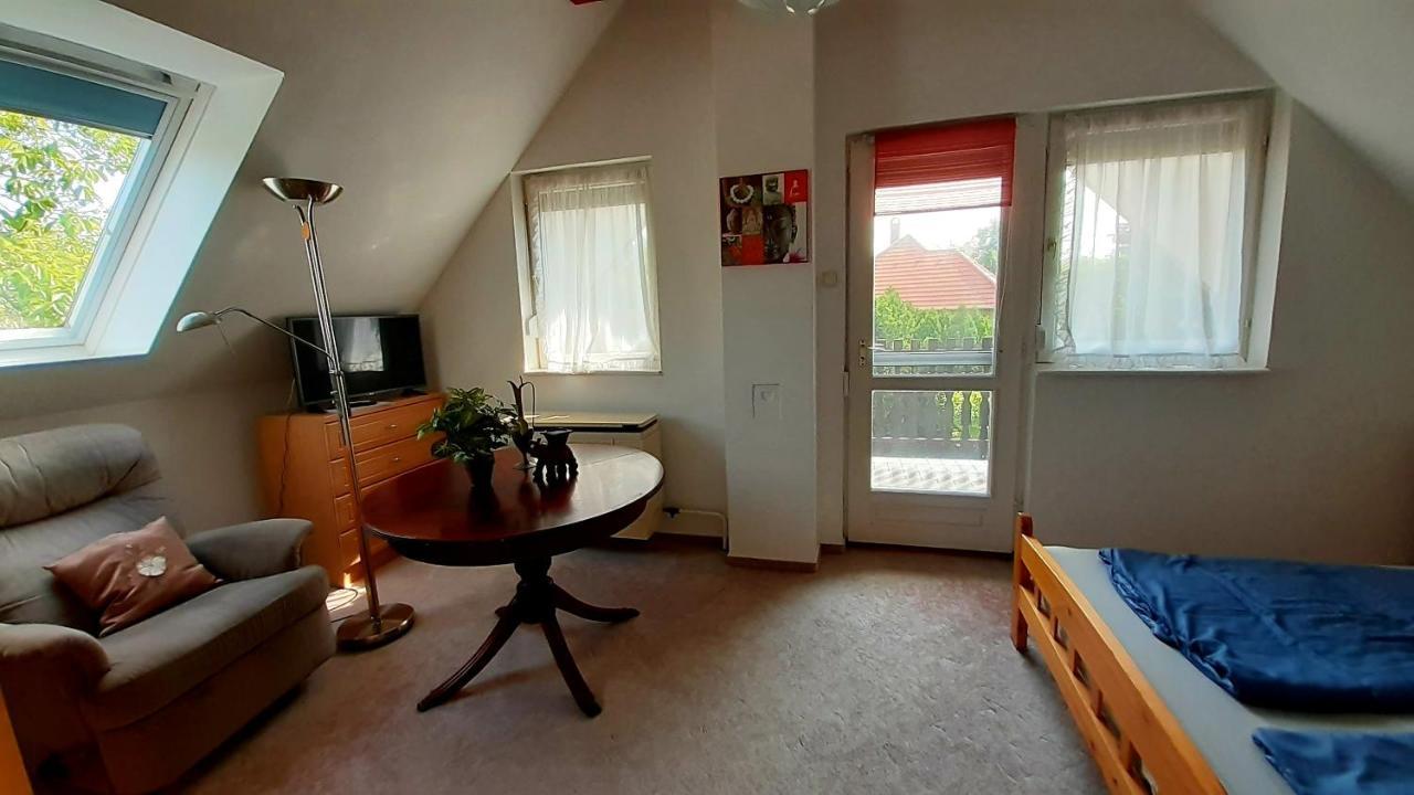 Szalakóta Ház Vila Balatongyörök Exterior foto